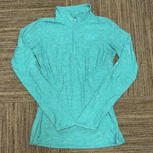 The Northface 1/4 Zip Pullover